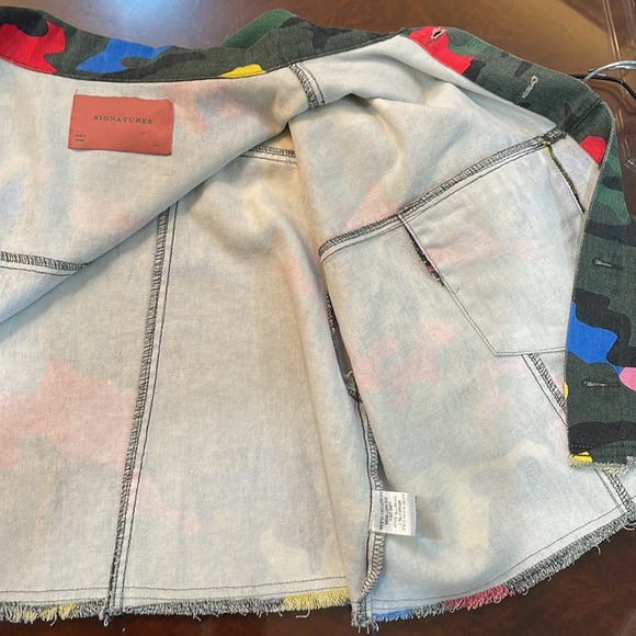 Signature8 size M/L jean jacket, multicolored with camouflaged design. - Picture 6 of 7
